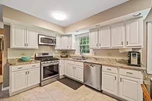 2938 E Poplar Ln, Crete, IL 60417 - Photo 6
