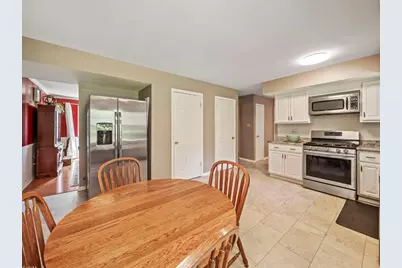 2938 E Poplar Lane, Crete, IL 60417 - Photo 8