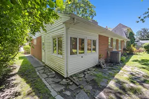 814 S Chestnut Ave, Arlington Heights, IL 60005 - Photo 32
