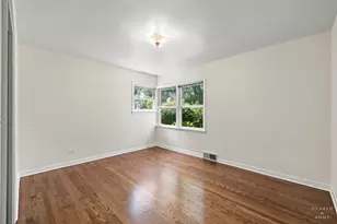 814 S Chestnut Ave, Arlington Heights, IL 60005 - Photo 12