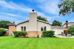 301 S Yale Ave, Arlington Heights, IL 60005 - Photo 26