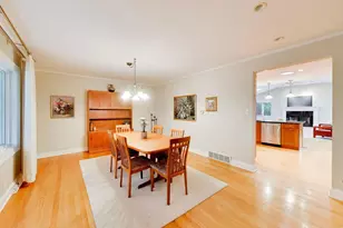301 S Yale Ave, Arlington Heights, IL 60005 - Photo 6