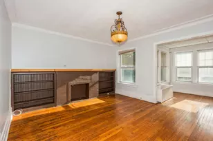 6517 N Bosworth Ave, Chicago, IL 60626 - Photo 2