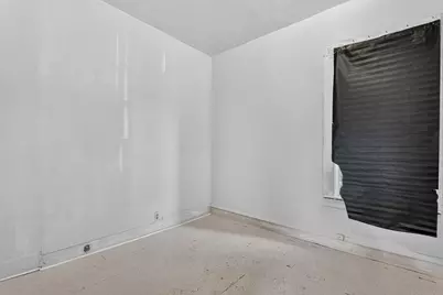 11715 S Wentworth Avenue, Chicago, IL 60628 - Photo 14