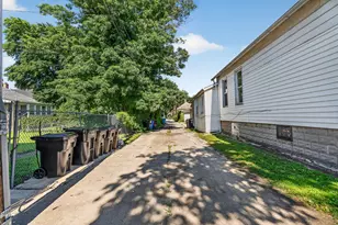11715 S Wentworth Ave, Chicago, IL 60628 - Photo 40