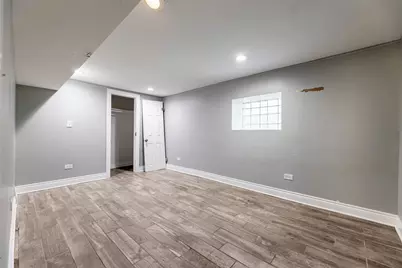 7752 S Evans Avenue, Chicago, IL 60619 - Photo 16