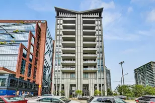 740 W Fulton St, Chicago, IL 60661 - Photo 1