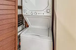 740 W Fulton St, Chicago, IL 60661 - Photo 10