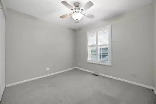 1671 Grosvenor Cir, Wheaton, IL 60189 - Photo 8