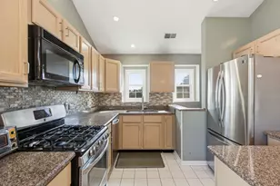 1959 Heron Ave, Schaumburg, IL 60193 - Photo 8