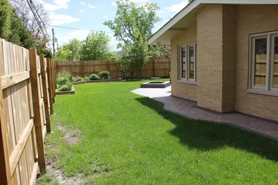 5639 N Manor Lane, Norwood Park Township, IL 60631 - Photo 6