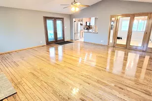 5639 N Manor Ln, Norwood Park Township, IL 60631 - Photo 24