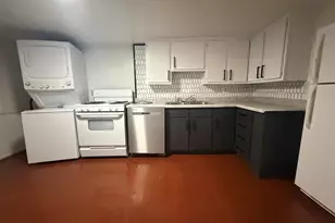 1645 W Beach Ave, Chicago, IL 60622 - Photo 20