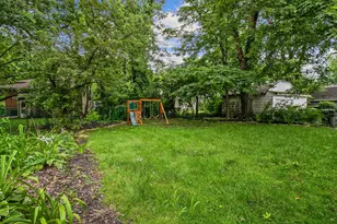 825 Cherry Ln, Thornton, IL 60476 - Photo 34