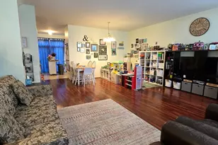 3359 Kentshire Cir, Aurora, IL 60504 - Photo 4