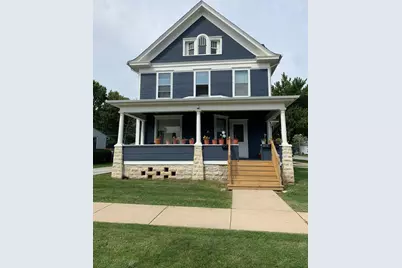 355 W New York Street #3, Aurora, IL 60506 - Photo 2
