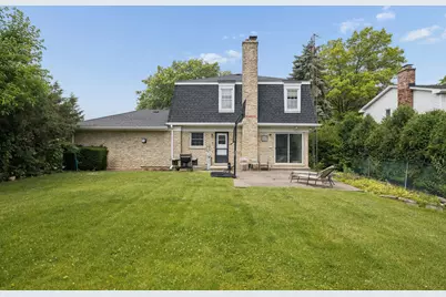 3856 Rutgers Lane, Northbrook, IL 60062 - Photo 4