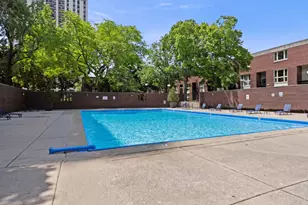 2605 S Indiana Ave, Chicago, IL 60616 - Photo 16