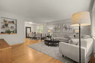 1112 S Maple Ave, Oak Park, IL 60304 - Photo 2