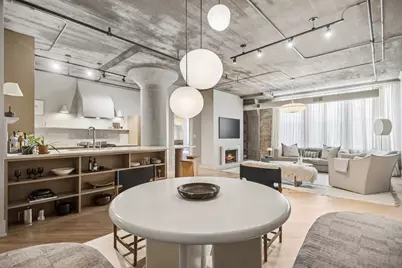 411 W Ontario Street #322, Chicago, IL 60654 - Photo 10