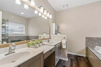 766 Providence Lane, Crystal Lake, IL 60012 - Photo 14