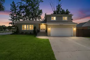 10603 Drummond Pl, Melrose Park, IL 60164 - Photo 2