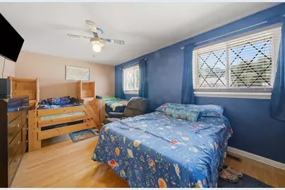 10603 Drummond Place, Melrose Park, IL 60164 - Photo 18