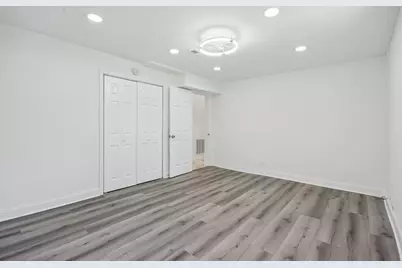 [Address not provided], Hazel Crest, IL 60429 - Photo 16
