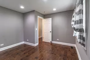 689 Laurel Ave, Wauconda, IL 60084 - Photo 16