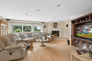 3639 Pebble Beach Rd, Northbrook, IL 60062 - Photo 20