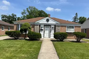 2222 Spruce Rd, Homewood, IL 60430 - Photo 1