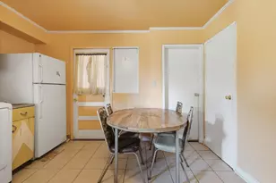 22205 Central Park Ave, Park Forest, IL 60466 - Photo 16