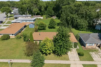 22205 Central Park Avenue, Park Forest, IL 60466 - Photo 34