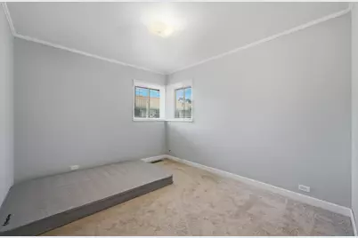 22205 Central Park Avenue, Park Forest, IL 60466 - Photo 20