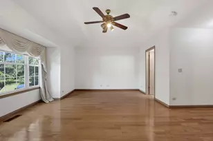 2164 Seaver Ln, Hoffman Estates, IL 60169 - Photo 18