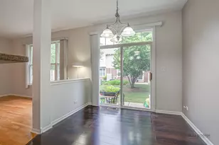 467 Pine Lake Cir, Vernon Hills, IL 60061 - Photo 18