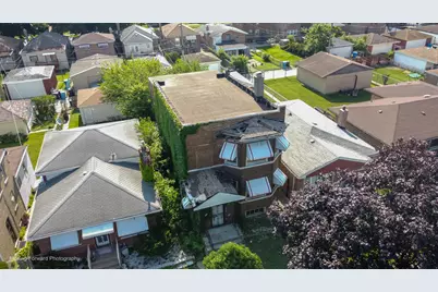 9737 S Prairie Avenue, Chicago, IL 60628 - Photo 6