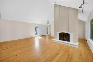 356 Windsor Ln, Inverness, IL 60010 - Photo 4