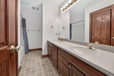 402 Northridge Cc Estates, Normal, IL 61761 - Photo 50