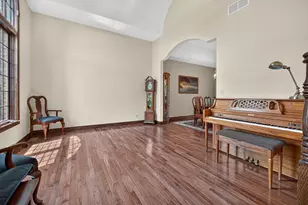 402 Northridge Cc Estates, Normal, IL 61761 - Photo 4