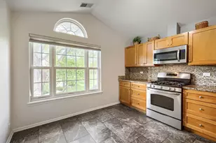 1619 Camberley Ct, Bartlett, IL 60103 - Photo 12