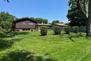 53 James Dr, Westmont, IL 60559 - Photo 22