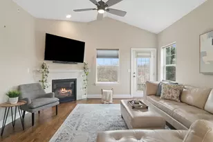 1465 Somerset Pl, Barrington, IL 60010 - Photo 12