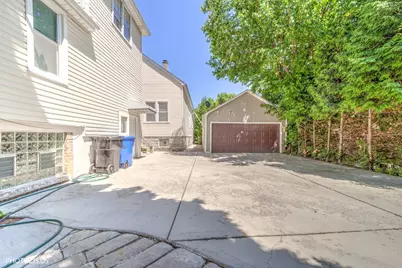 4141 N Mobile Avenue, Chicago, IL 60634 - Photo 8