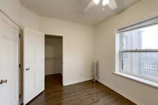 2633 W Ainslie St, Chicago, IL 60625 - Photo 8