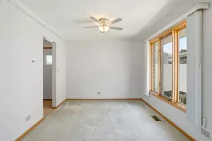 14804 Le Claire Ave, Midlothian, IL 60445 - Photo 6