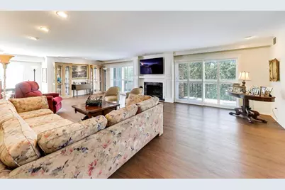 3860 Mission Hills Road #416, Northbrook, IL 60062 - Photo 8