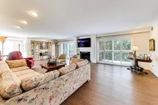 3860 Mission Hills Rd, Northbrook, IL 60062 - Photo 8