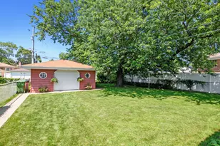 2844 W 100th Pl, Evergreen Park, IL 60805 - Photo 20