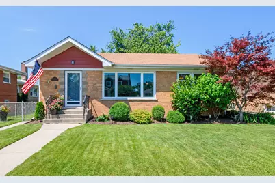 2844 W 100th Place, Evergreen Park, IL 60805 - Photo 1